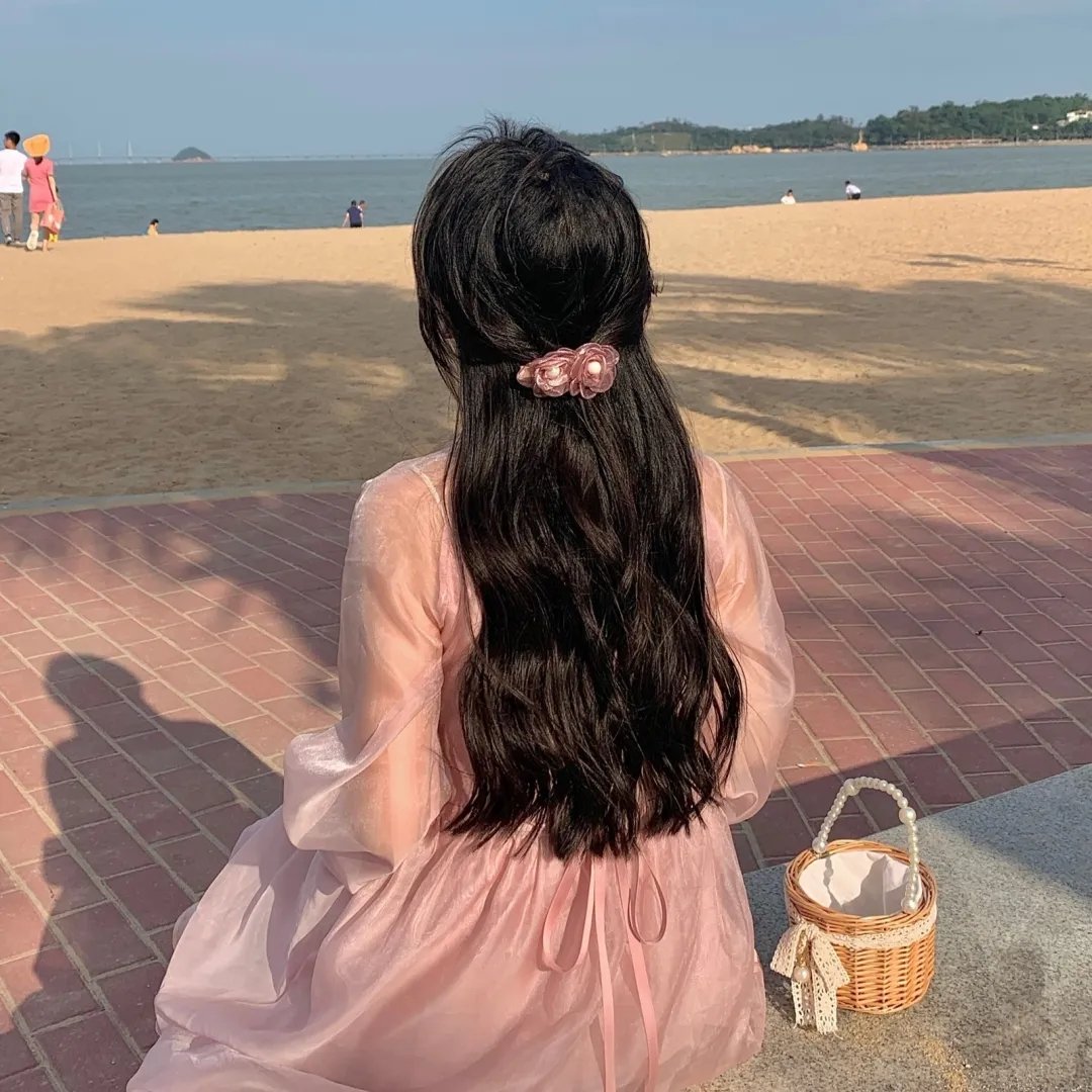 九凤家的锦鲤喵殿下